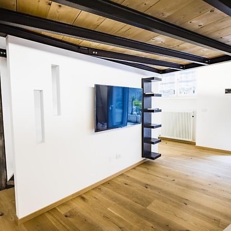 Loft La Sedia Rossa - Centro Storico Leilighet Milano Eksteriør bilde