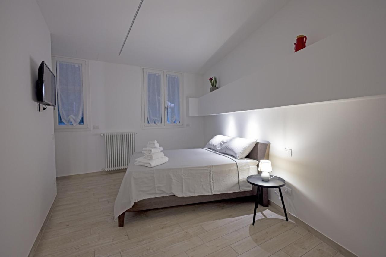 Loft La Sedia Rossa - Centro Storico Leilighet Milano Eksteriør bilde