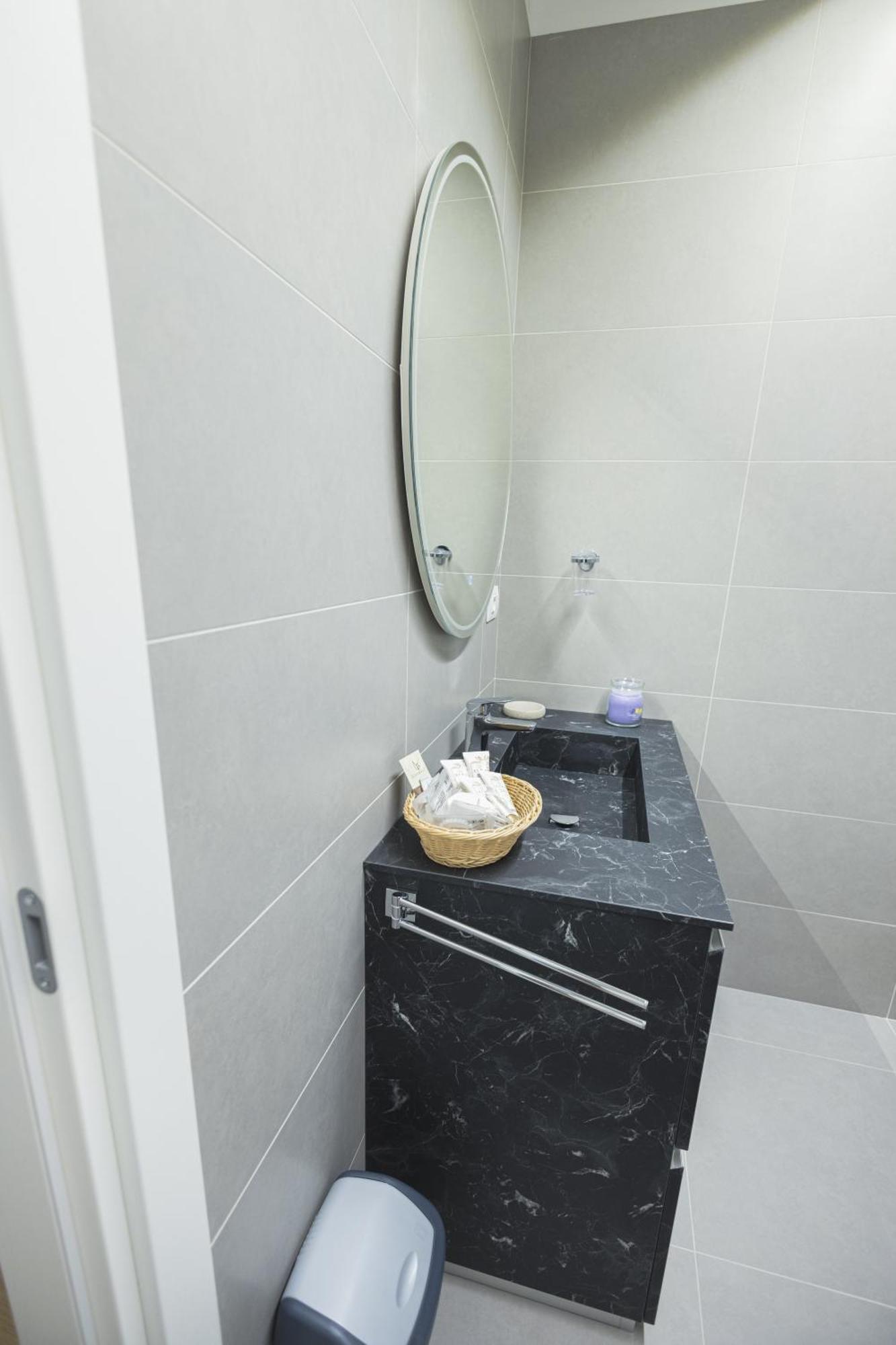 Loft La Sedia Rossa - Centro Storico Leilighet Milano Eksteriør bilde